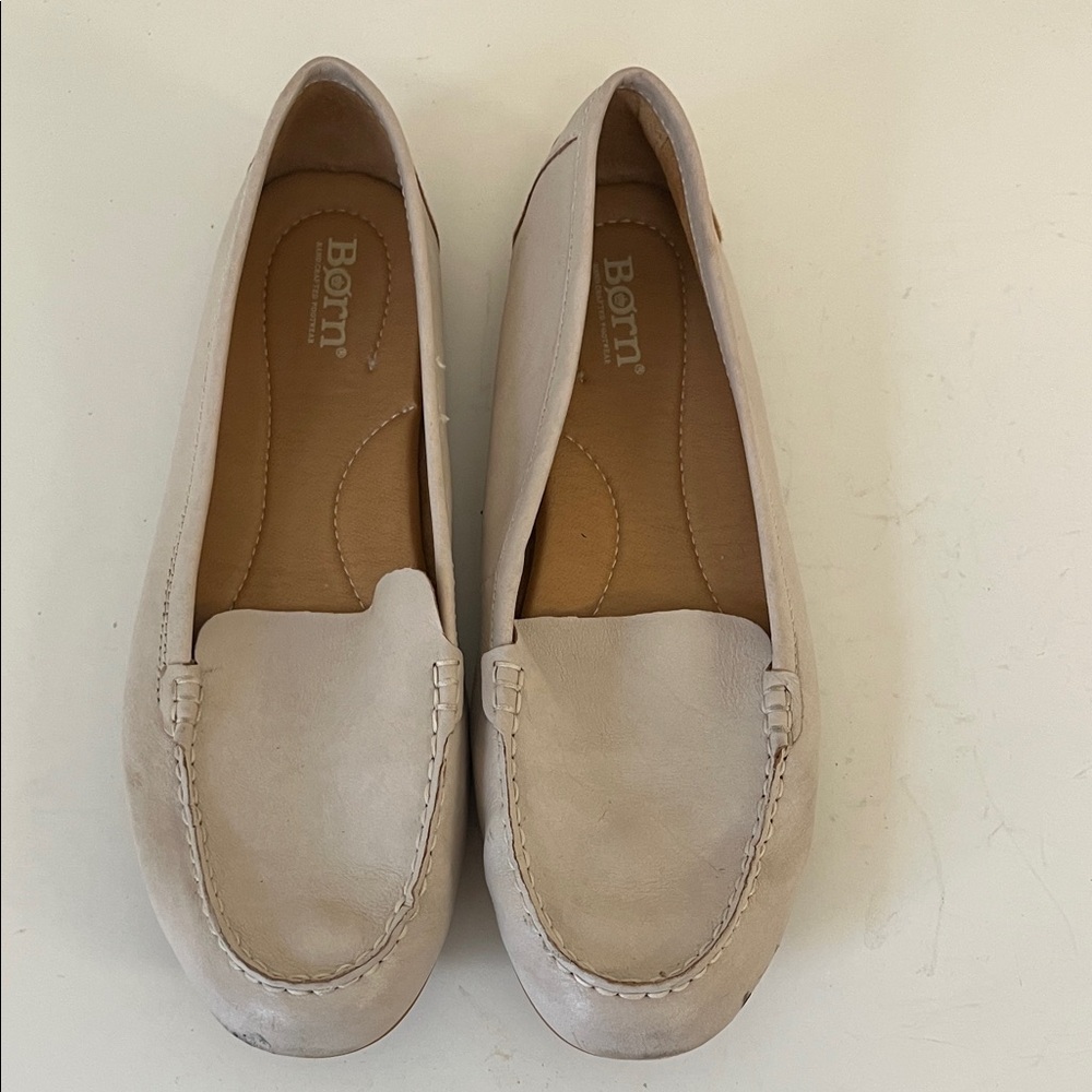 Born Women's Beige Leather Loafers